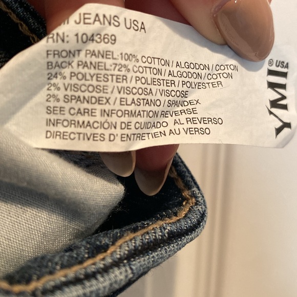 NWOT- YMI DREAM  DISTRESSED MOM JEANS RIPS & WHISKERS SIZE 9/29 - Picture 6 of 7